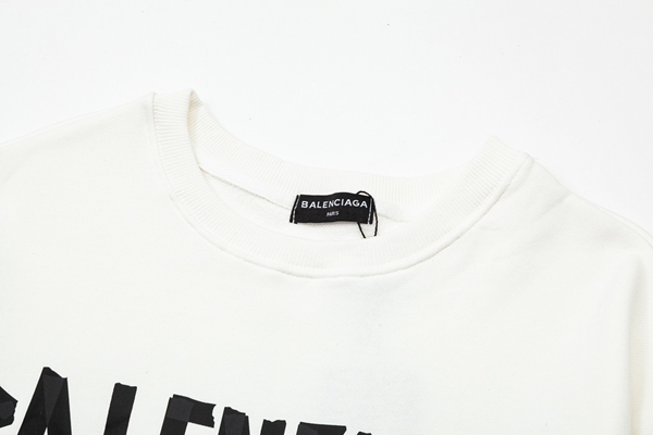 ブランドパーカー側面デザイン